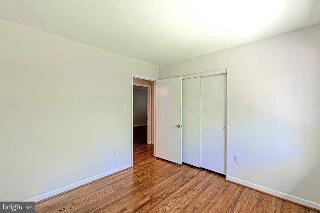 Photo of 11216 LEATHERWOOD DRIVE