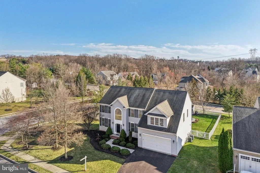 Photo of 1702 FIELDBROOK LANE