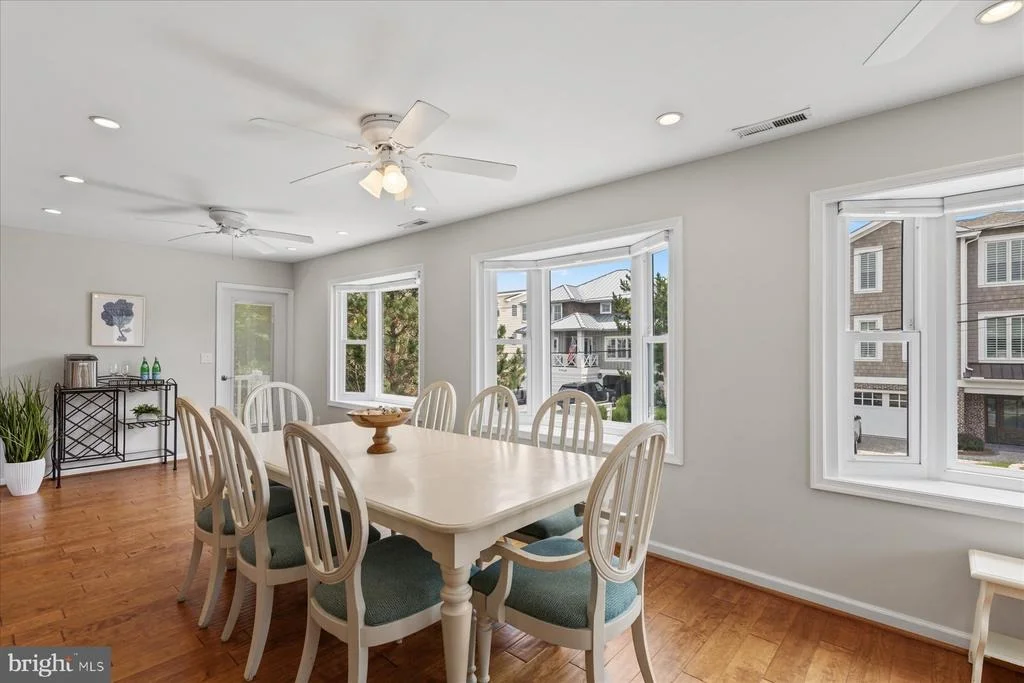 Photo of 39 DUNE ROAD