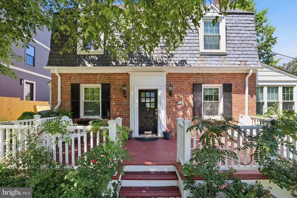 Photo of 6010 34TH PLACE NW
