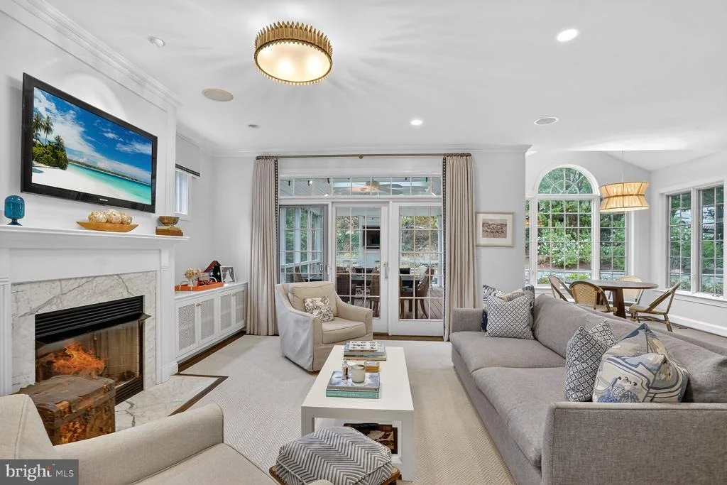 Photo of 4837 W STREET NW