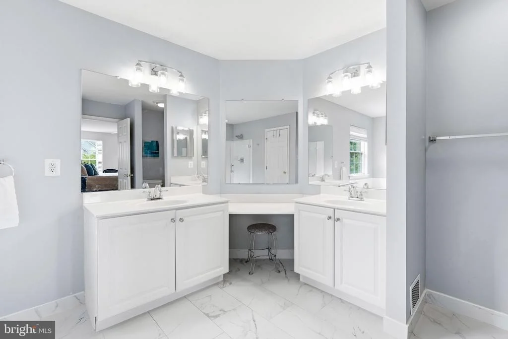 Photo of 5646 DENFIELD PLACE
