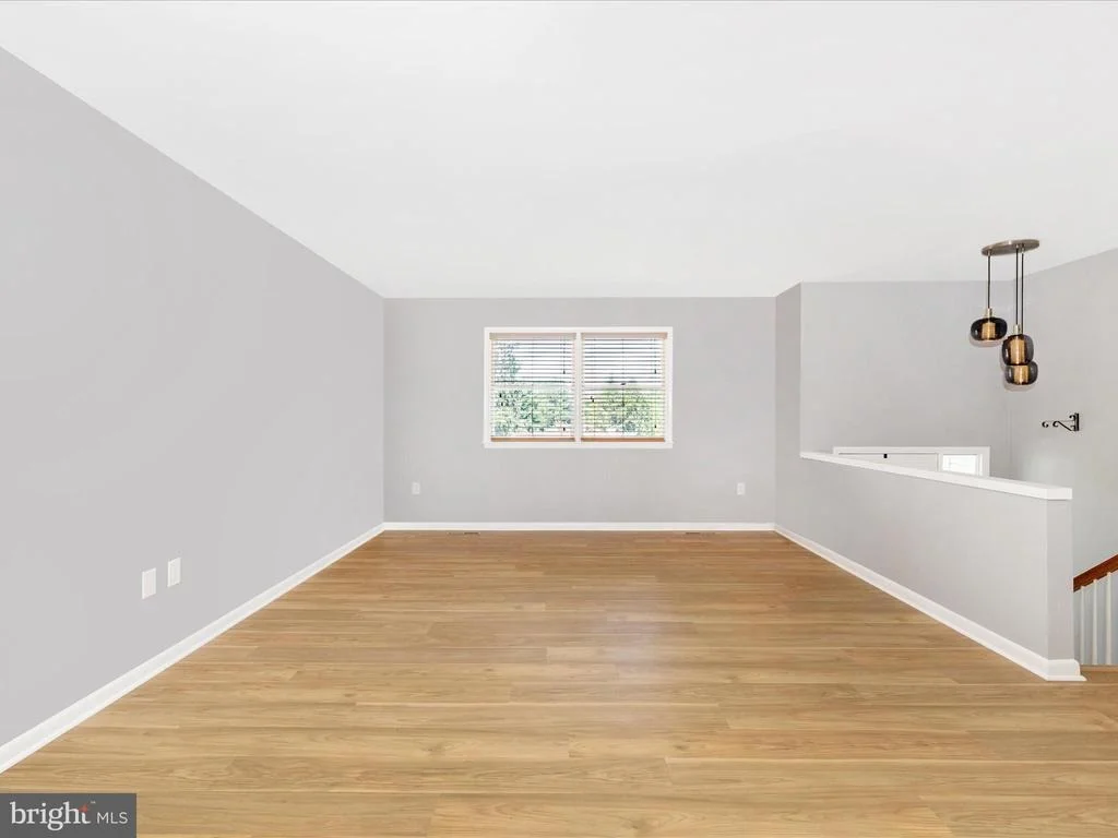 Photo of 7291 BEECHTREE LANE