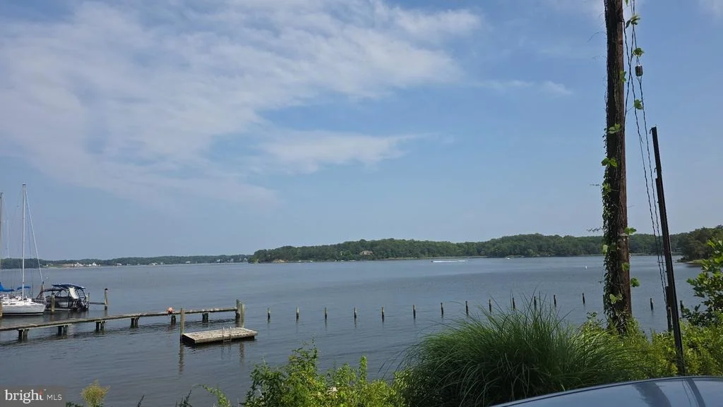 Photo of 1729 SHORE DRIVE