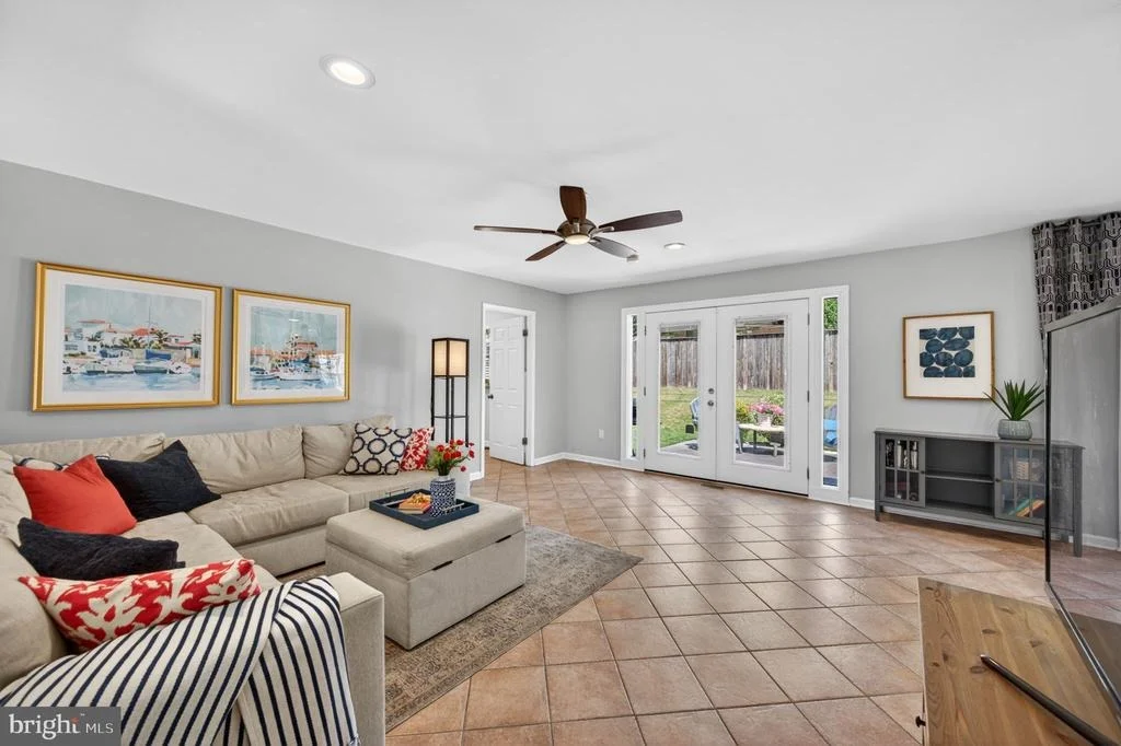 Photo of 3905 CARVEL LANE