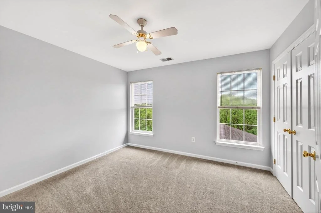 Photo of 8 N POINTE TERRACE