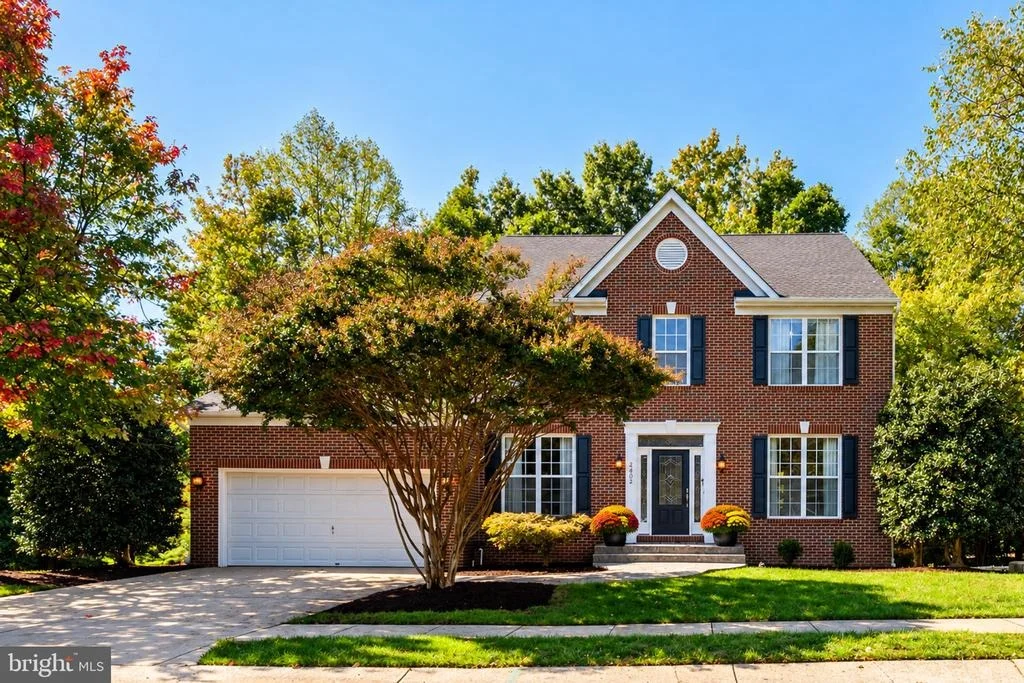 Photo of 2402 SUMMERSHADE COURT