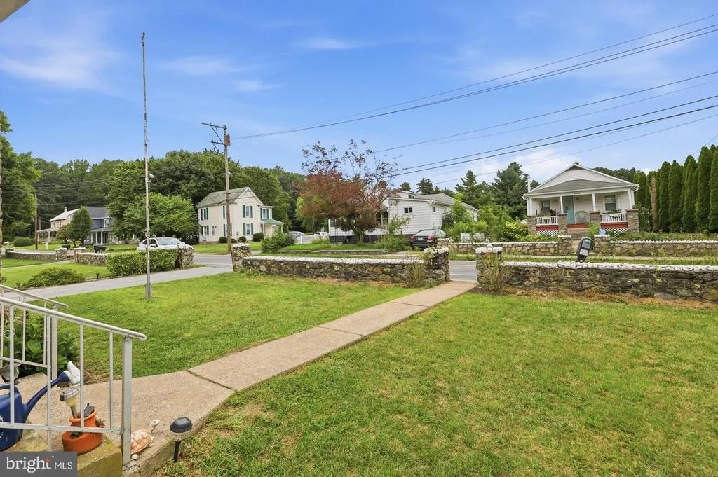 Photo of 25327 HIGHFIELD ROAD