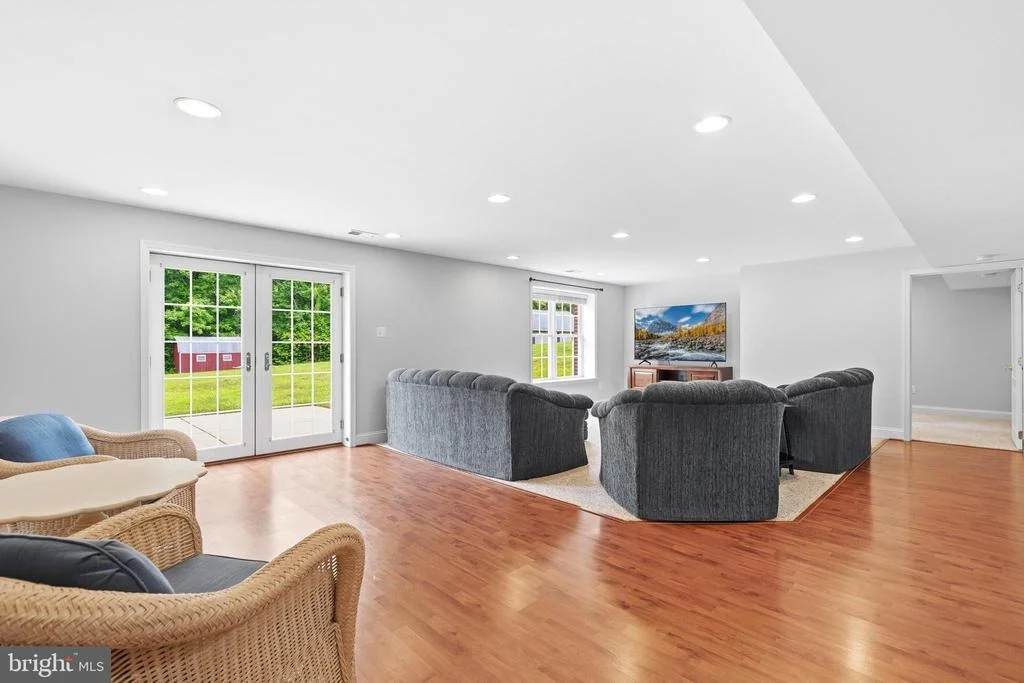 Photo of 4570 HAWTHORNE ROAD