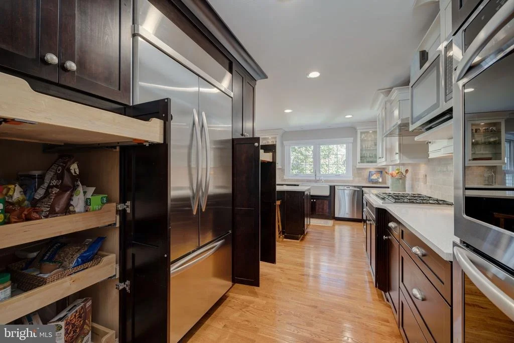 Photo of 8508 HEATHER POINT DRIVE