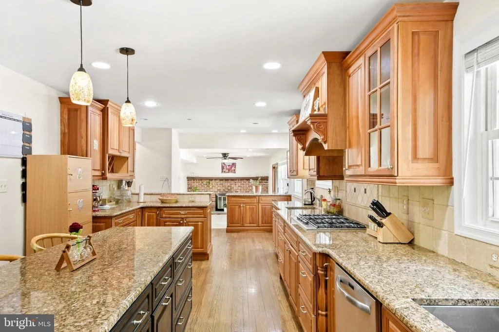 Photo of 24604 CUTSAIL DRIVE
