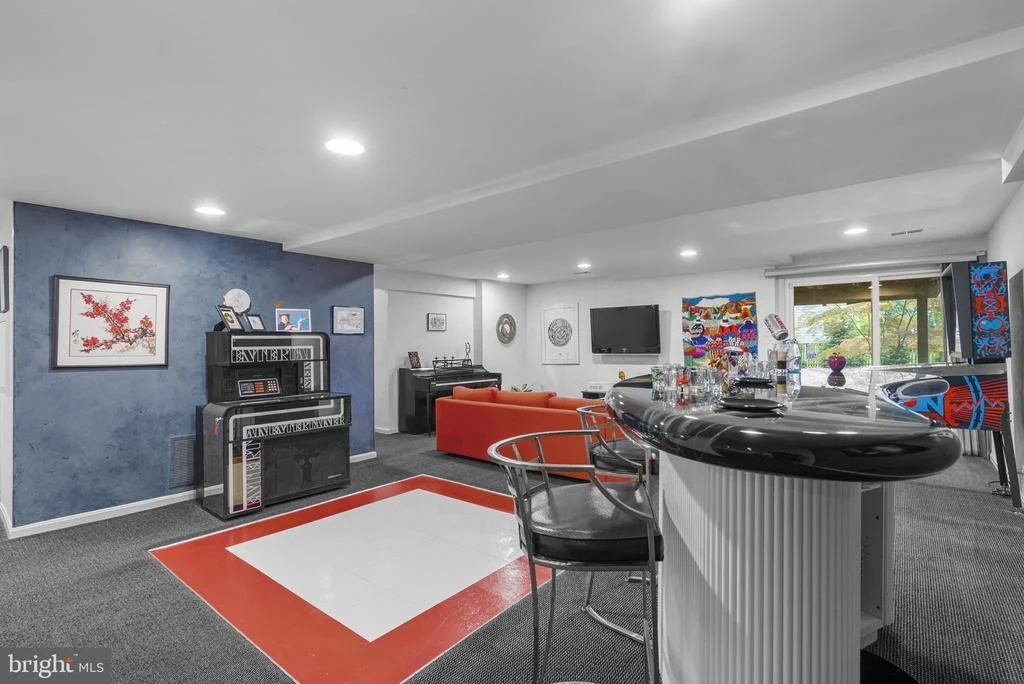 Photo of 5820 MAGIC MOUNTAIN DRIVE