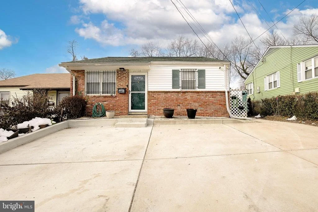 Photo of 7730 NORMANDY ROAD