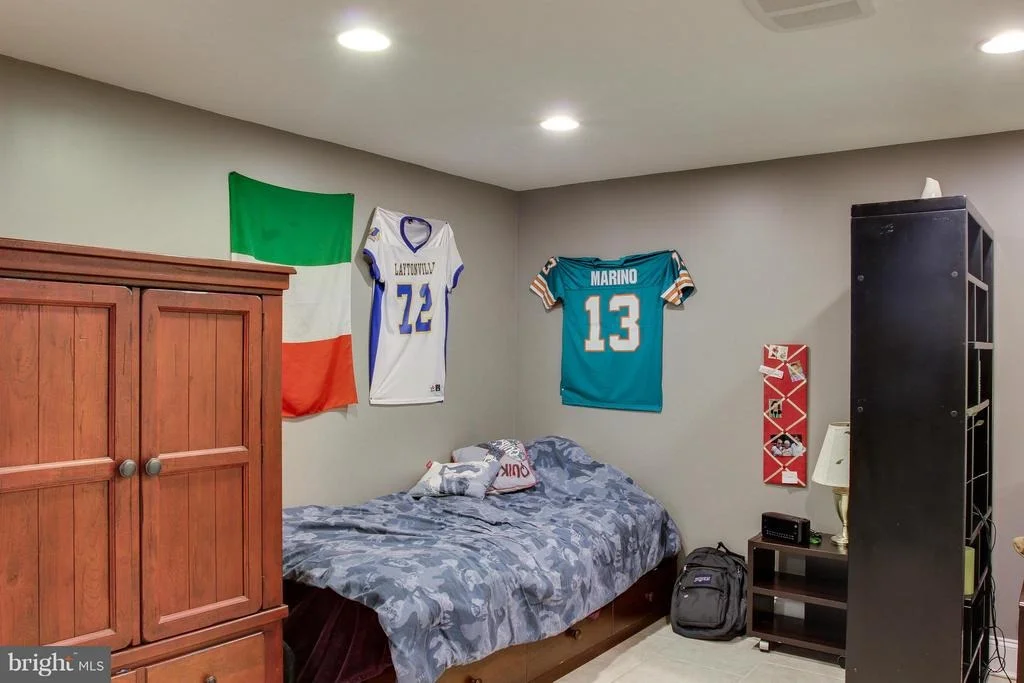 Photo of 8724 CLEMENTE COURT