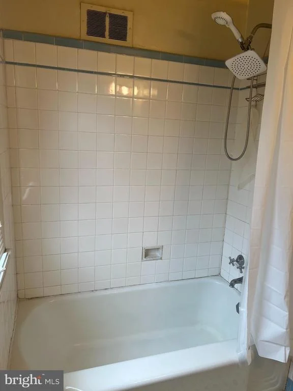 Photo of 3182 WESTOVER DRIVE SE
