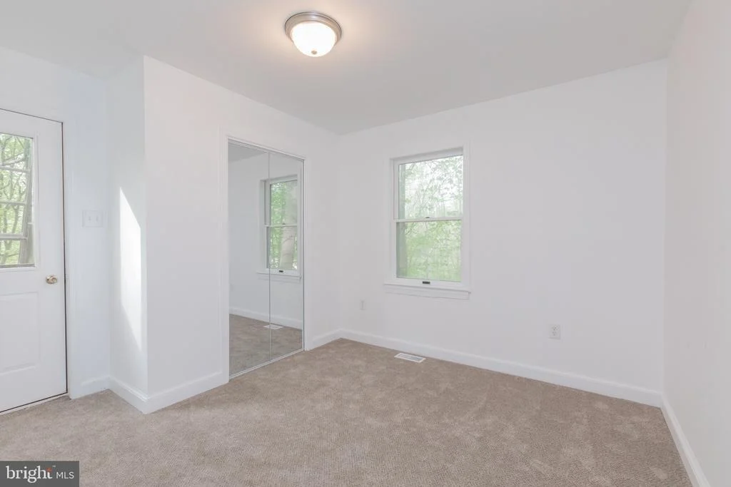 Photo of 2240 GREENVALLEY DRIVE
