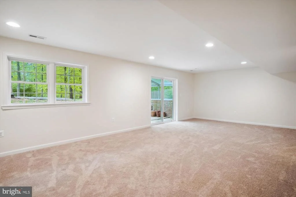 Photo of 13720 N GATE DRIVE