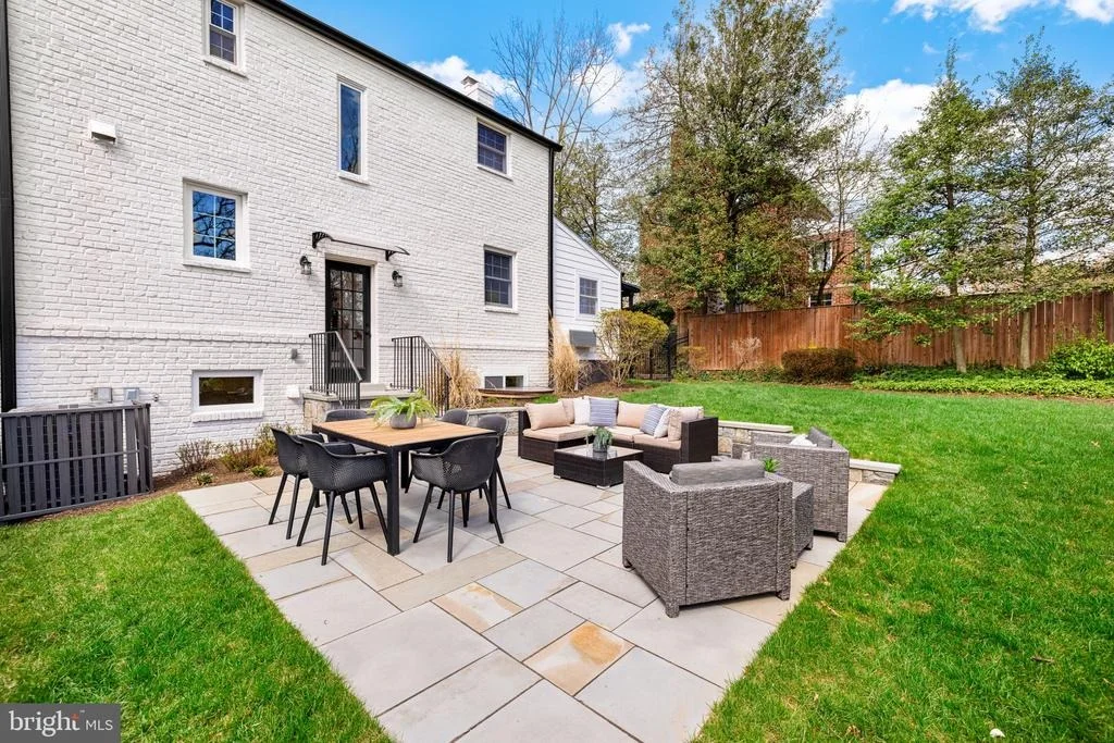 Photo of 2612 SPENCER ROAD