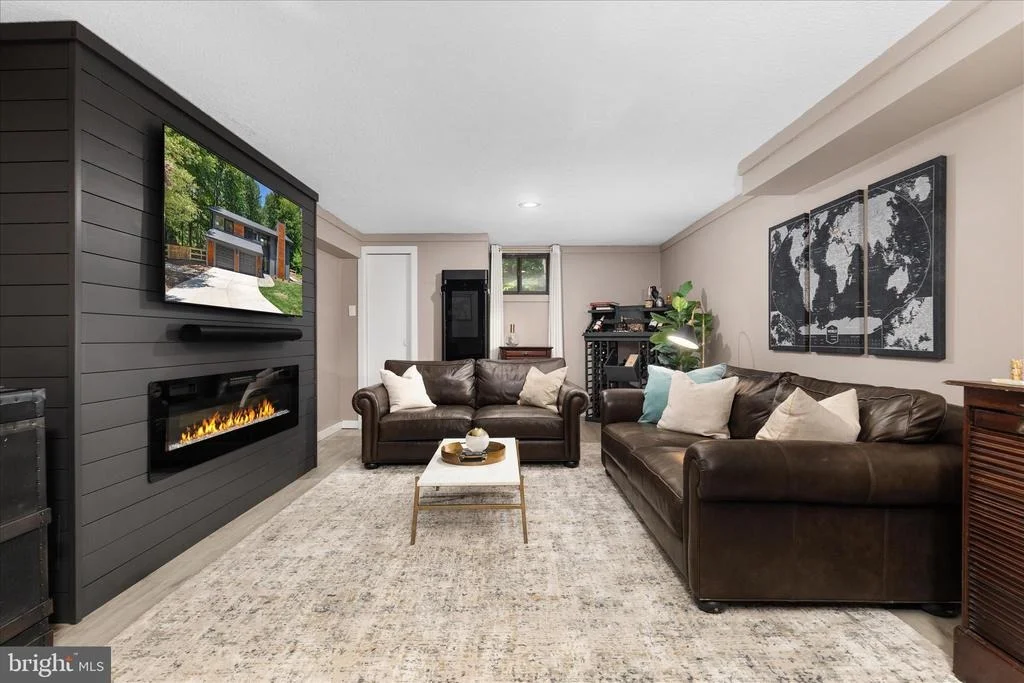 Photo of 2412 ANDORRA PLACE