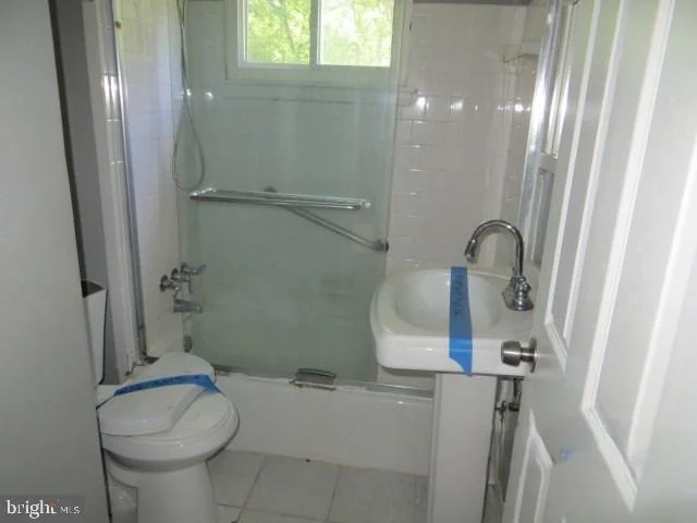 Photo of 3827 CASSANDRA ROAD