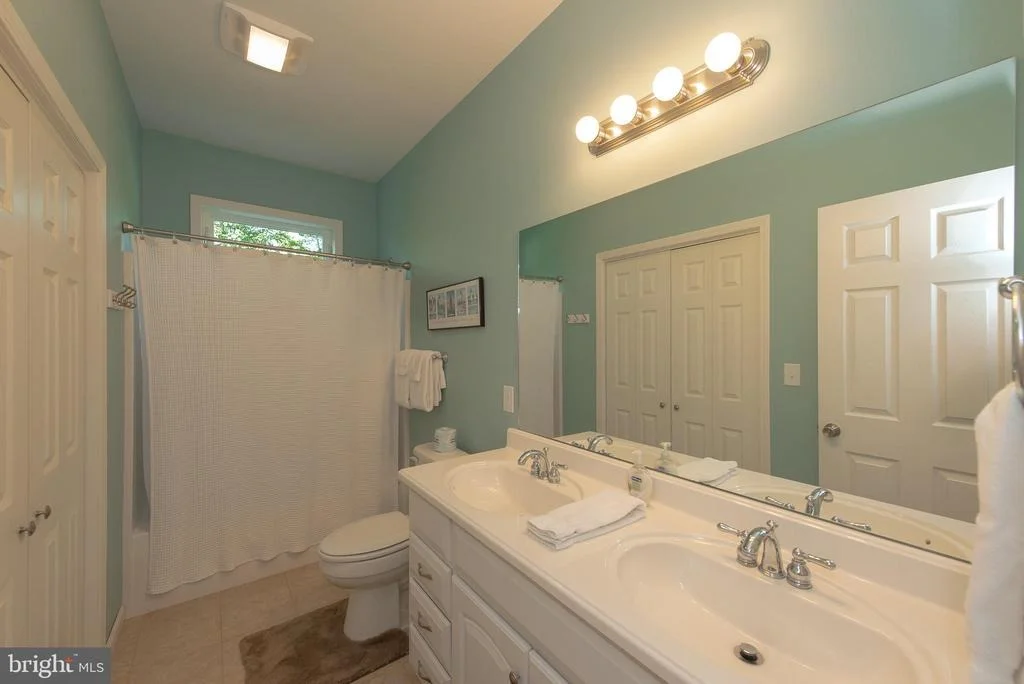Photo of 4 WILSON CIRCLE