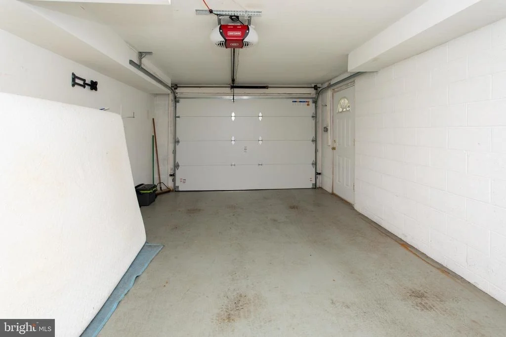 Photo of 540 THUNDERBIRD DRIVE