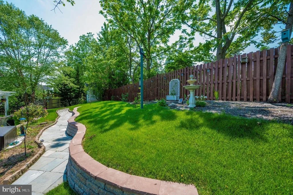 Photo of 11229 SUFFOLK DRIVE