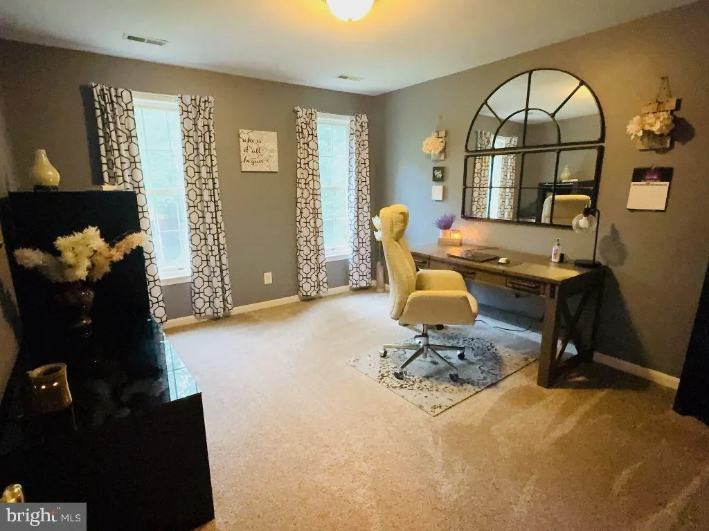 Photo of 13611 PERIMETER DRIVE