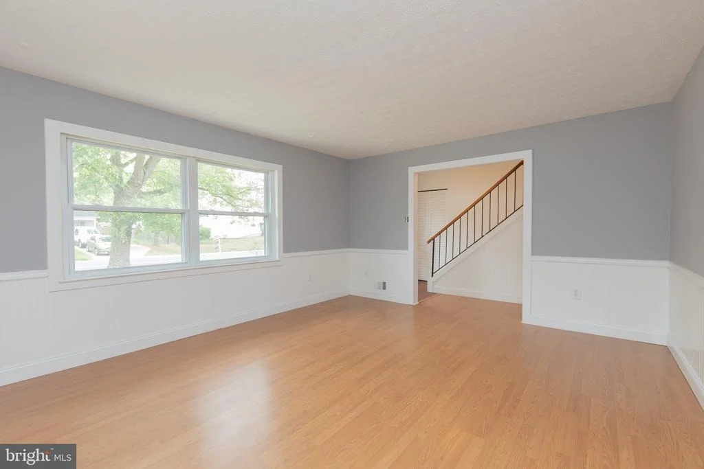 Photo of 706 UNIVERSITY DRIVE