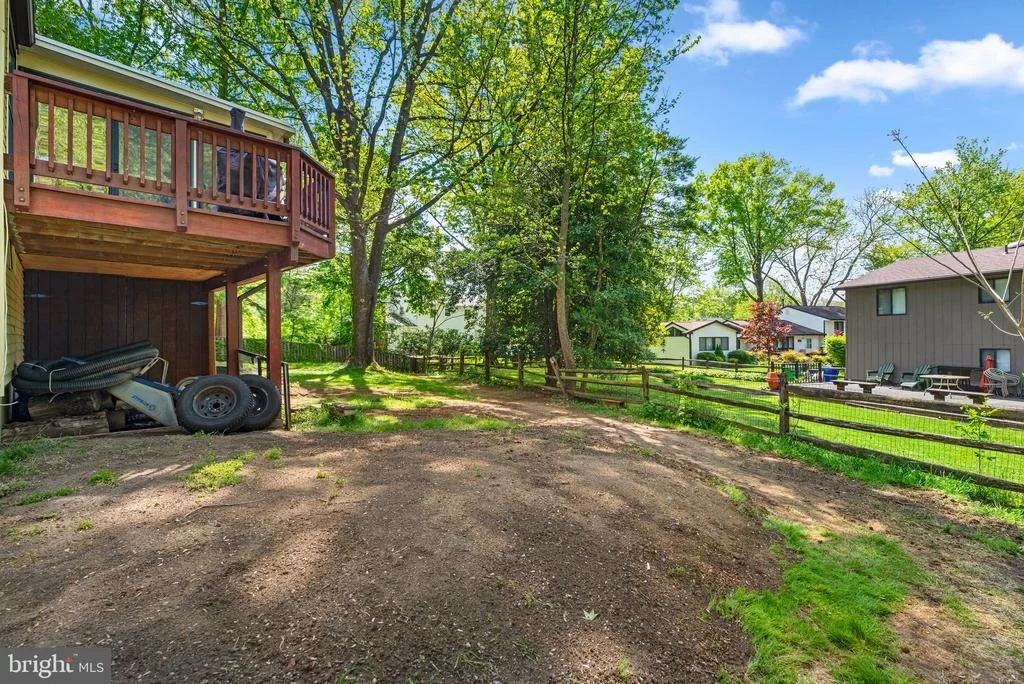Photo of 8807 DRYSTRAW DRIVE