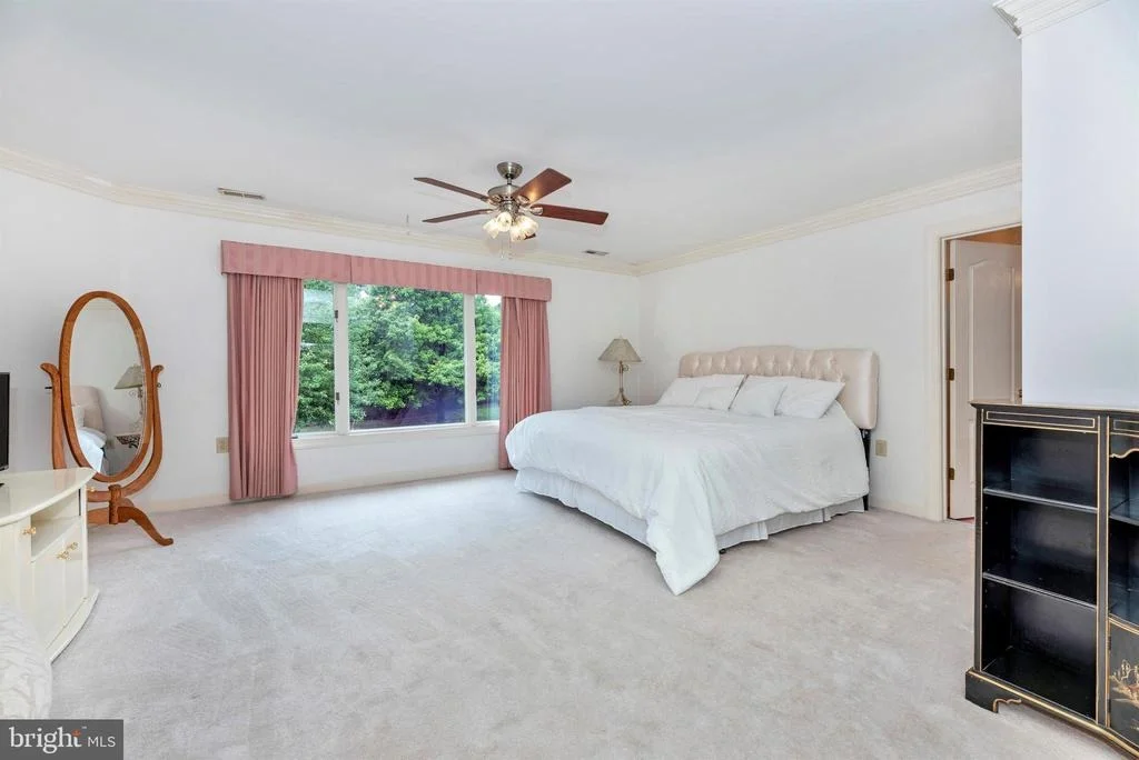 Photo of 6364 WINPENNY DRIVE