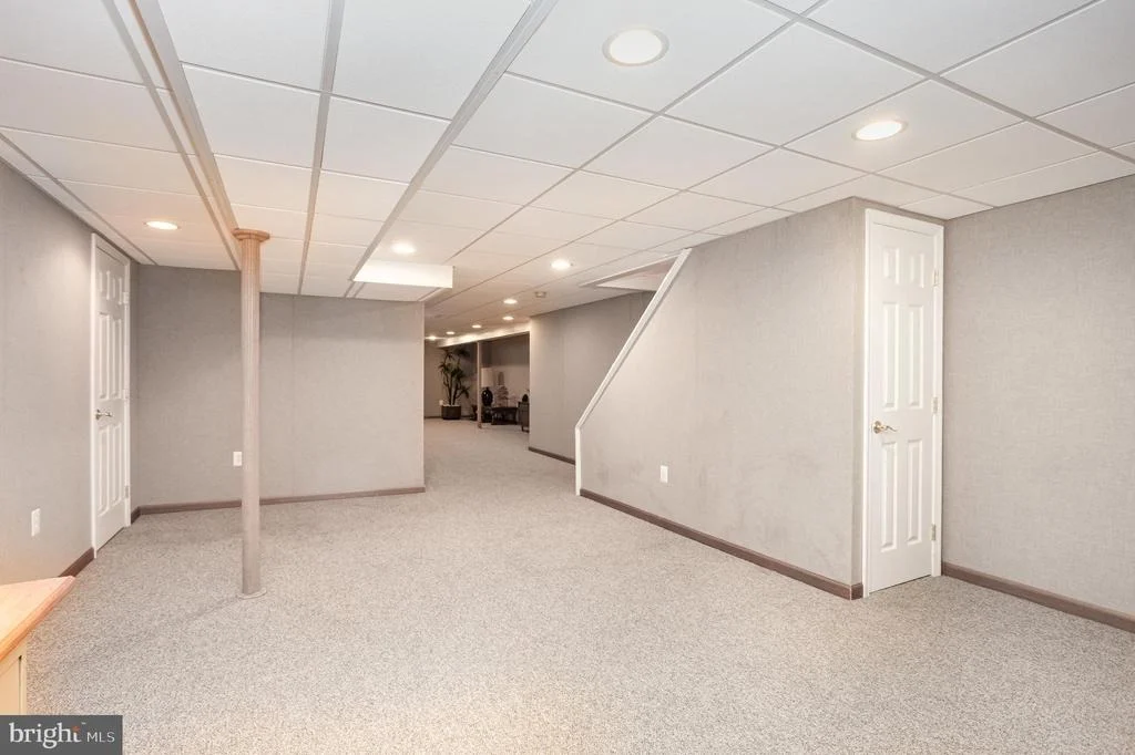 Photo of 7252 MEADOW LANE