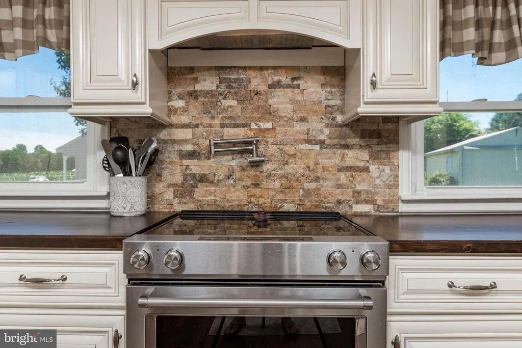 Photo of 4178 WILLIAMSVILLE ROAD