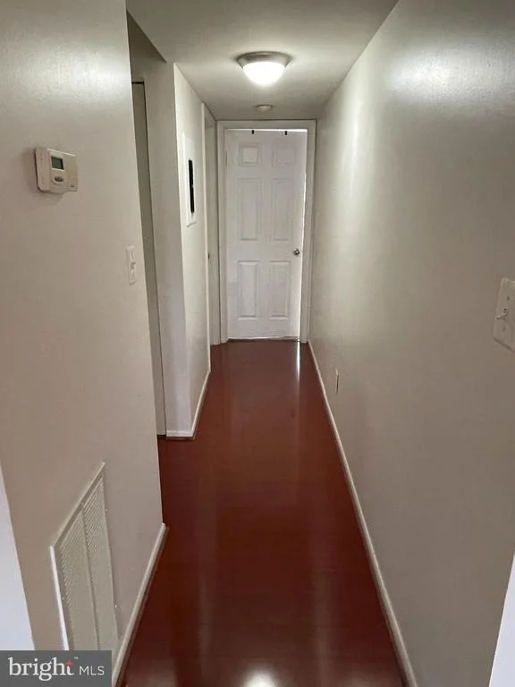Photo of Unit D at 1707 ASCOT WAY