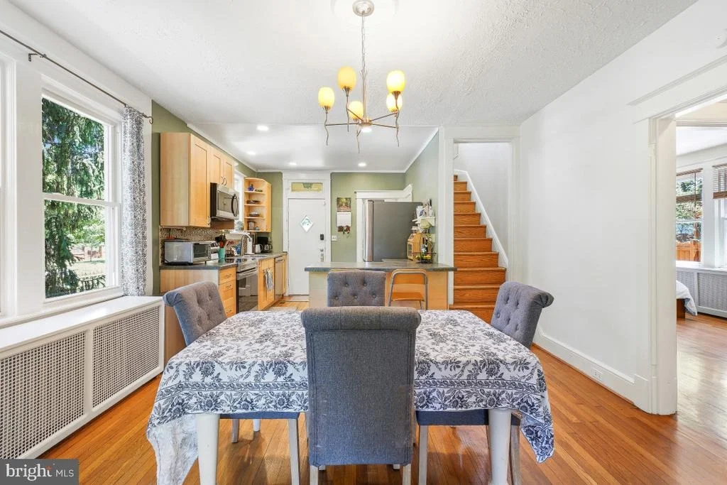 Photo of 6031 3RD STREET NW