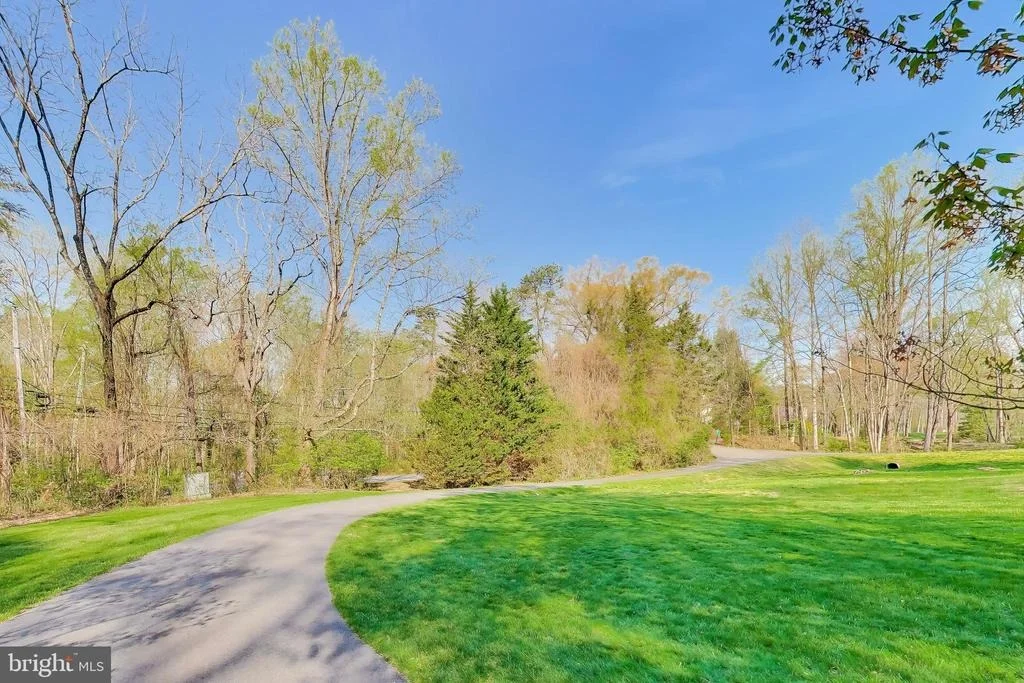 Photo of 3137 HUNT ROAD
