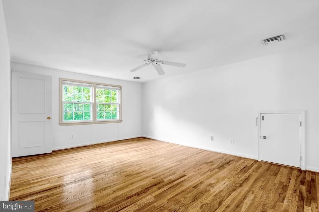 Photo of 4200 PICKERING PLACE