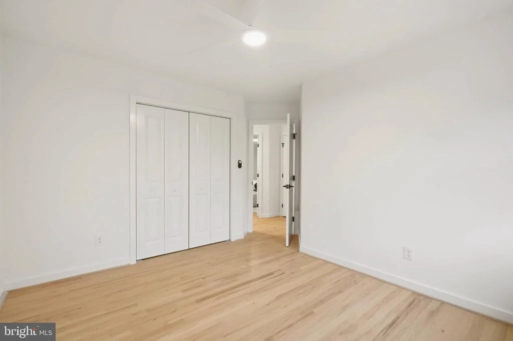 Photo of 109 SUNSET DRIVE
