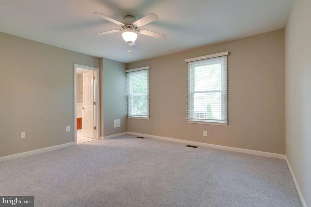Photo of 7809 RED TULIP COURT