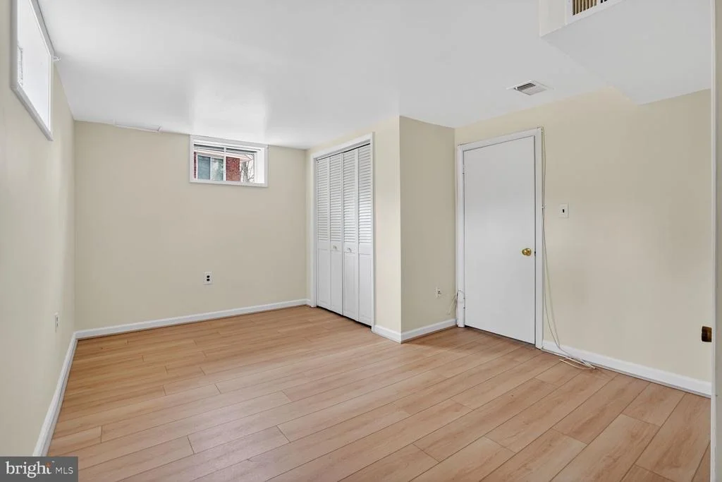 Photo of 3601 CREST DRIVE