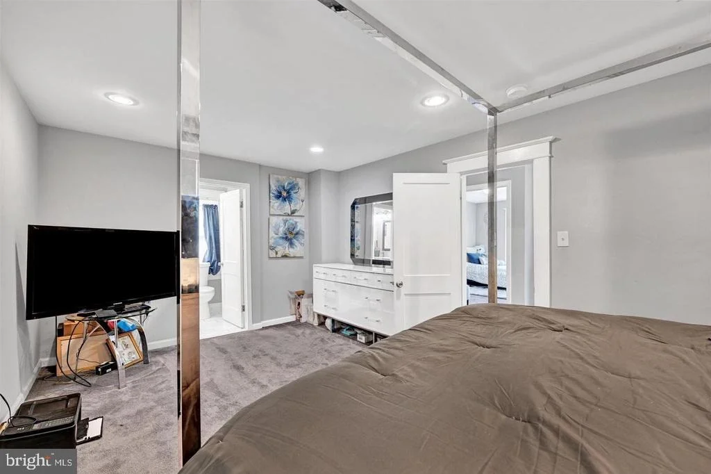 Photo of 4806 HOLDER AVENUE