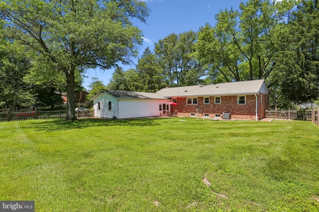 Photo of 9304 GUE ROAD