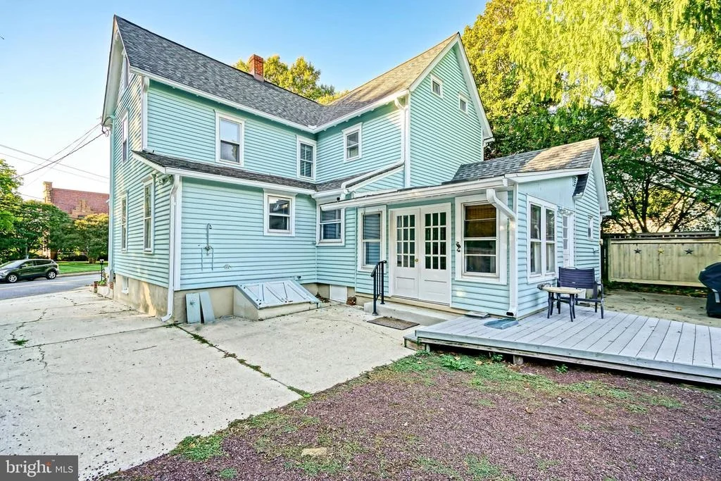 Photo of 111 KINGS HIGHWAY
