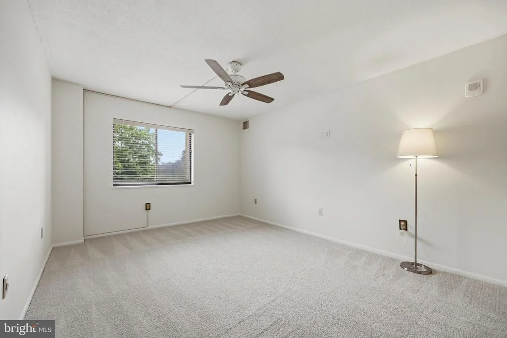 Photo of Unit 3215 at 15115 INTERLACHEN DRIVE