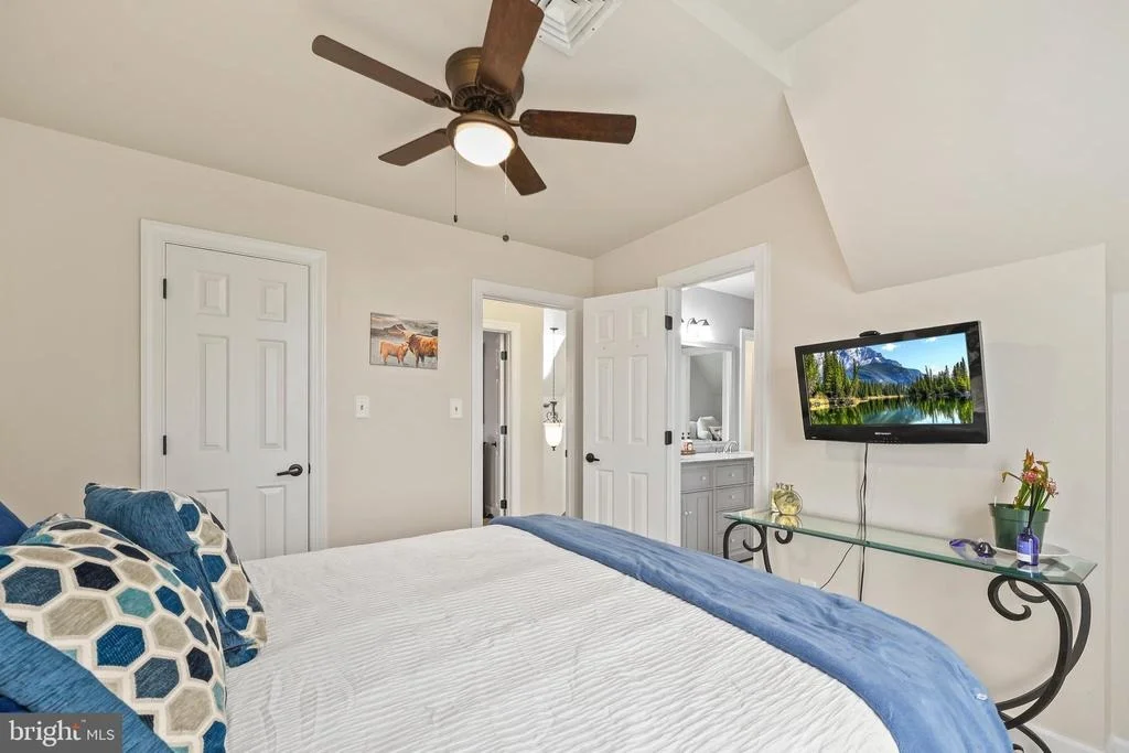 Photo of 9393 BRIAR LANE