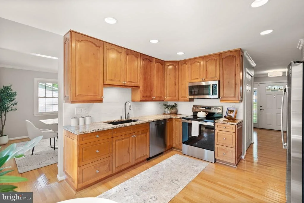 Photo of 8906 TAILCOAT COURT
