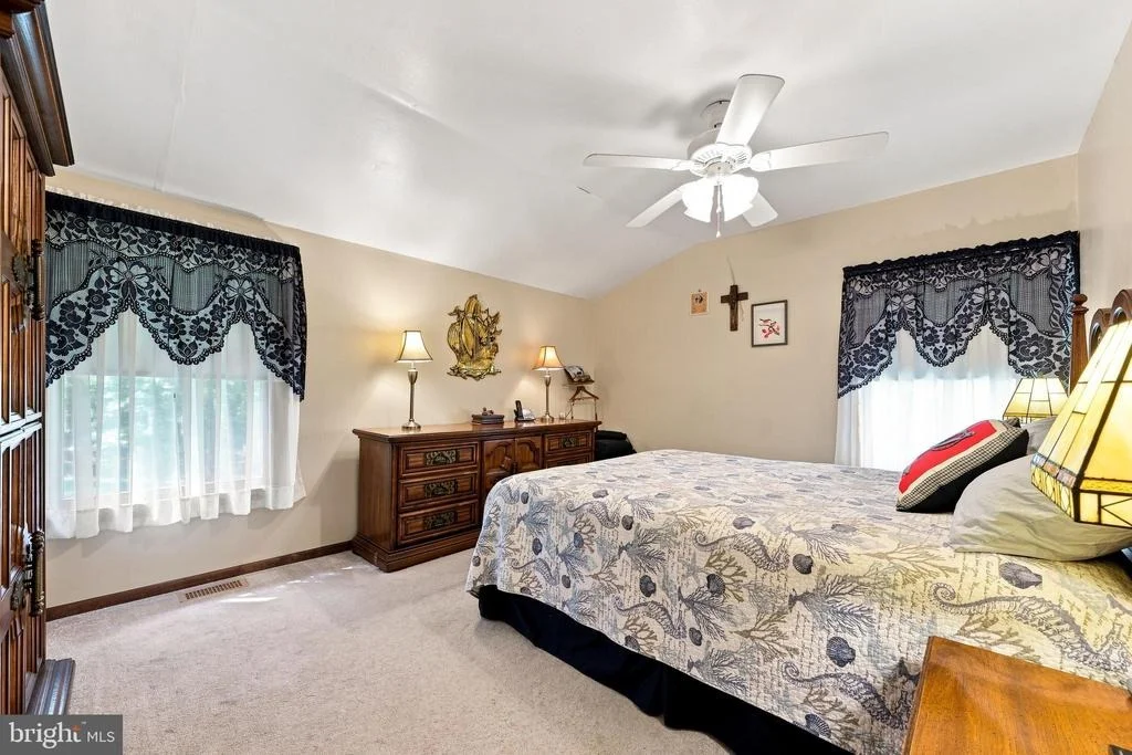 Photo of 1329 SUNSET AVENUE