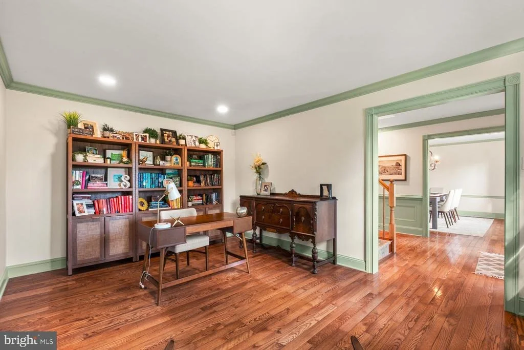Photo of 24 POND VIEW DRIVE