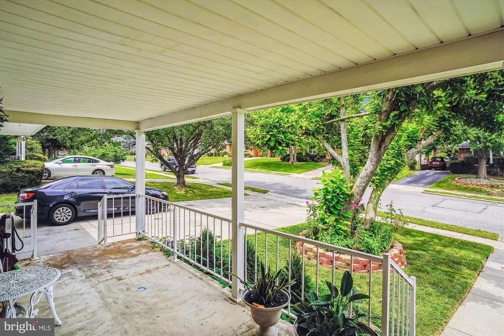 Photo of 702 MIDWAY DRIVE