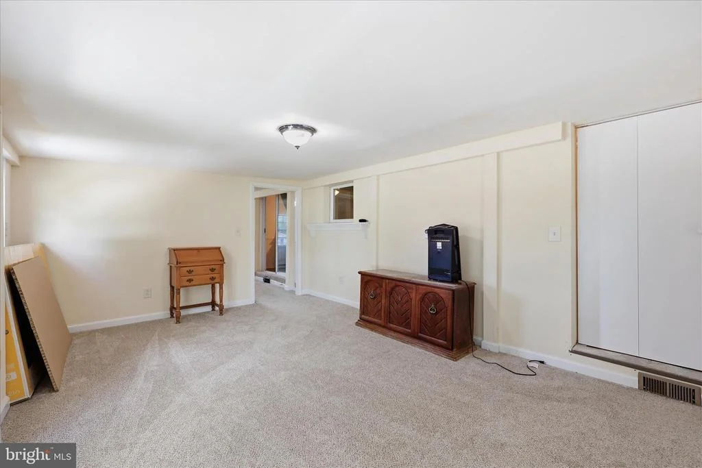 Photo of 16256 MCGREGOR DRIVE